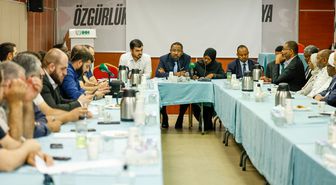 Sudanlı yetkililer İHH'da STK'larla bir araya geldi: 'İnsani krize yeterli yardım gelmiyor'