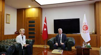 Bakan Bolat, Birleşik Krallık Büyükelçisi Morris'i kabul etti
