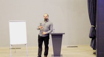 ÇOMÜ’de taciz dosyası olan akademisyenin dosyasına mahkemeden yürütmeyi durdurma kararı