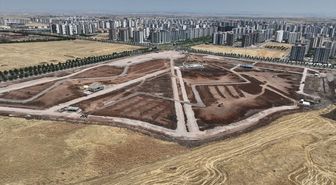 Diyarbakır'da Mezopotamya Kent Parkı'nda çalışmalar sürüyor
