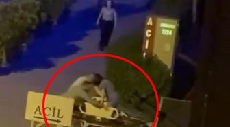 Doktorun sedye üstünde kalp masajı yaptığı yaya kurtarılamadı