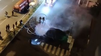 Kayseri’de alev alan elektrikli araç bomba gibi patladı... O anlar kamerada