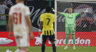 Mert Günok'tan Ederson'a gözdağı