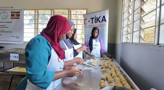 TİKA'dan Uganda'da kadınların mesleki eğitimine destek