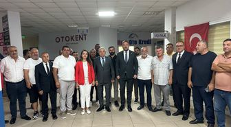CHP Genel Başkan Yardımcısı Gamze Akkuş İlgezdi, İzmir’de esnaf ve STK temsilcileriyle buluştu