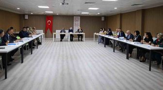 Erzincan’da kadına yönelik şiddetle mücadele toplantısı yapıldı