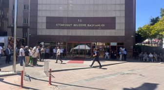 Etimesgut Belediyesi'ne operasyon: Başkan Beşikçioğlu dahil 55 şüpheli gözaltında