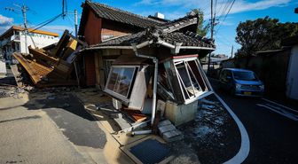 Japonya'da Kumamoto eyaletini vuran depremde hayatını kaybedenlerin sayısı 30'a yükseldi