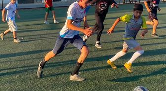 Kur’an kursu öğrencileri futbolla kardeşlik bağlarını güçlendiriyor