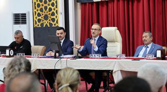 Malatya Valisi Seddar Yavuz, Darende'deki iş merkezi ve deprem konutları inşaatlarını inceledi