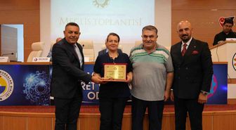 MTSO’nun üyelerine vefa plaketi takdimi devam ediyor