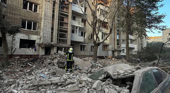 Rusya'nın Ukrayna'ya yönelik saldırılarında 8 kişi hayatını kaybetti, onlarca kişi yaralandı