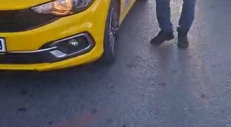 Beylikdüzü'nde taksiciler arasında 'yolcu alamazsın' tartışması; birbirlerini cep telefonuyla kaydettiler