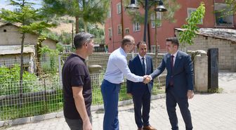Çatak Kaymakamı Sarı'dan İlçe Milli Eğitim Müdürlüğüne ziyaret