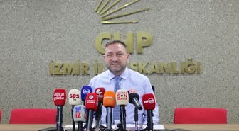CHP İzmir İl Başkanı Gümrükçü basın toplantısı düzenledi