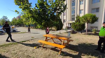 Edirne’de komşular arası silahlı kavga: 1’i ağır 3 yaralı
