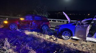Elazığ'da 2 otomobilin çarpıştığı kazada 6 kişi yaralandı