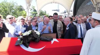 Gazeteci Vedat Yenerer son yolculuğuna uğurlandı