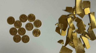 İç çamaşırında sakladığı altın ve euro ile gümrükte yakalandı