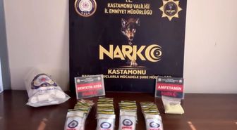 Kastamonu’da bin 699 adet sentetik ecza hapı ile 387 gram amfetamin ele geçirildi