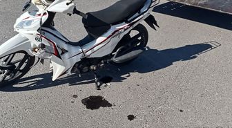 Kavşakta otomobil ile motosiklet çarpıştı: 1 yaralı