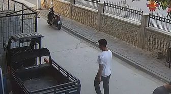 Refakatçi gibi gittiği hastanenin otoparkından motosiklet çaldı