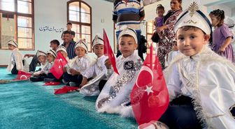 Sakarya'da Vakıflar Genel Müdürlüğünce toplu sünnet töreni düzenlendi