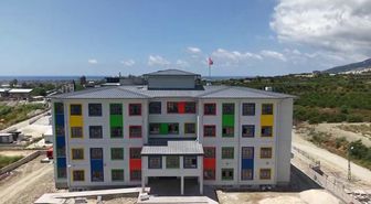 Samandağ’a inşa edilen 24 derslikli Anadolu lisesi inşaatında sona gelindi