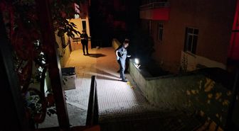Çorum'da apartman dairesine pompalı tüfekle saldırı düzenlendi