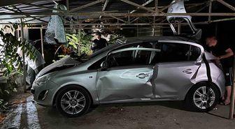 Isparta’da park halindeki otomobilde çakmak gazı tüpü patladı: 2 yaralı