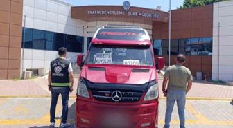 Mersin’de ters şeritte ilerleyen sürücünün ehliyetine el konuldu