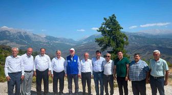 TZOB Genel Başkanı Bayraktar, Seydikemer’deki yangın bölgesinde incelemelerde bulundu