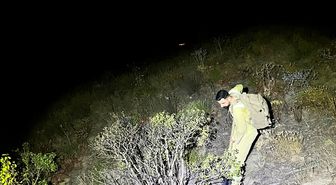Yüksekova'da dağlık alanda çıkan yangın kontrol altına alındı