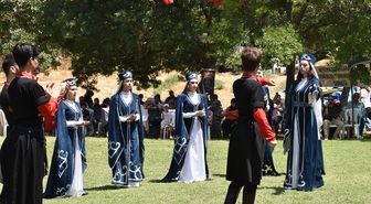 Afyonkarahisar'da 3. Geleneksel Baraklı Köyü Dayanışma ve Buğday Festivali düzenlendi