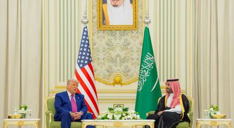 Axios: Suudi Arabistan, İran'a yönelik yeni saldırı planlarına ilişkin endişelerini Trump'a iletti