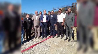 Erbakan, Balıkesir'de yangın bölgesini ziyaret etti