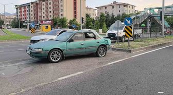 Erzurum’da zincirleme trafik kazası: 3 yaralı