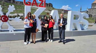 Kars’ta kadına yönelik şiddetle mücadele için sahada bilgilendirme çalışmaları sürüyor