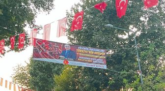 MESOB’dan Filenin Sultanları ve Mehmet Akif Üstündağ’a kutlama pankartı