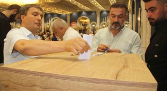 Şanlıurfa’dan örnek dayanışma: Sünnet düğününde takılan tüm takılar şehit ailelerinin çocuklarına bağışlandı