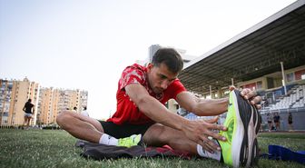 Türkiye şampiyonu milli atlet Emre Ergün, olimpiyat hedefi için koşuyor