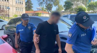 Düğün Konvoyunda Feci Kaza: Başını Minibüse Çarptı