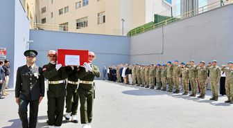 Tatvan'da trafik kazasında şehit olan Piyade Uzman Çavuş Ahmet Balaban memleketi Manisa'ya uğurlandı
