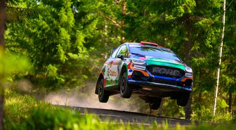 Castrol Ford Team Türkiye Finlandiya Rallisi'nde beşinci oldu
