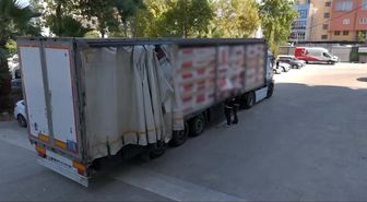 Denizli'de TIR'da 5 Milyon Dal Kaçak Makaron Ele Geçirildi