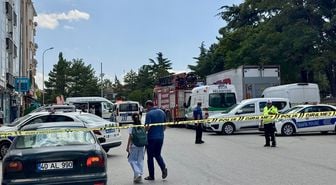 Kırşehir'de Kamyon Dorsesi İşçiyi Ezdi: 1 Ölü