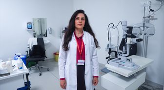 Kontakt lensle denize ve havuza girme uyarısı