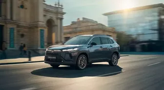 Toyota'nın karı beşinci çeyrekte de düşecek: Deprem ve Çin kaynaklı satış kayıpları baskı yaratıyor