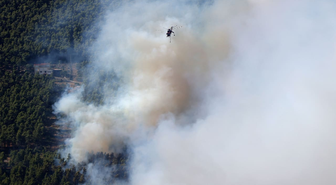 Yunanistan'da Yangınla Mücadelede Helikopter Kazası: 2 Ölü