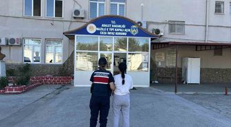 Nazilli'de Hırsızlık Suçundan Aranan Genç Kız Yakalandı